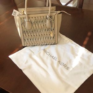 New Michael Kors Purse